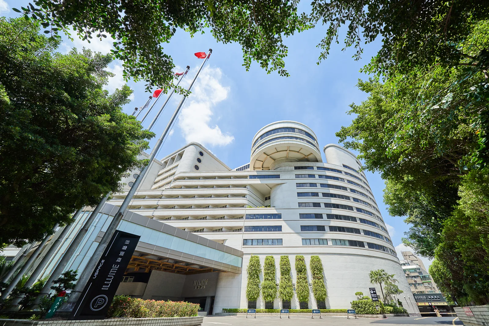 Overview 3 ILLUME TAIPEI Façade