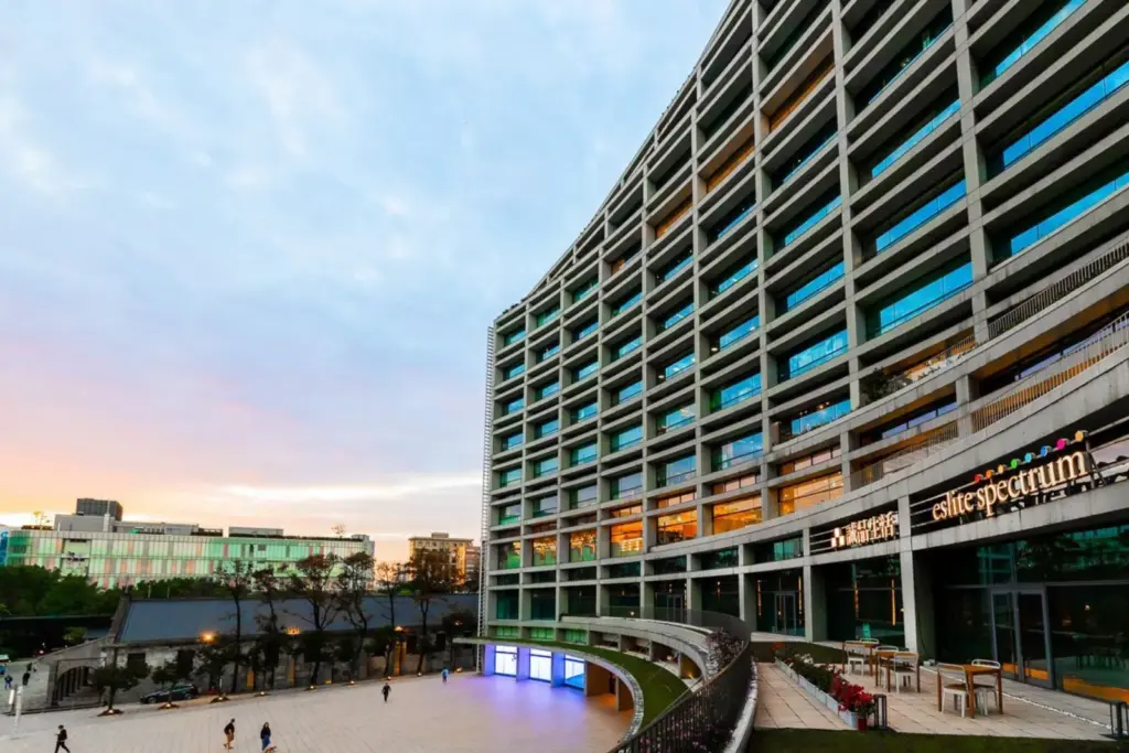Discover Taipei Hidden Gems - A Deeper Urban Journey from ILLUME TAIPEI 2 Photo Credit Vogue Taiwan 2